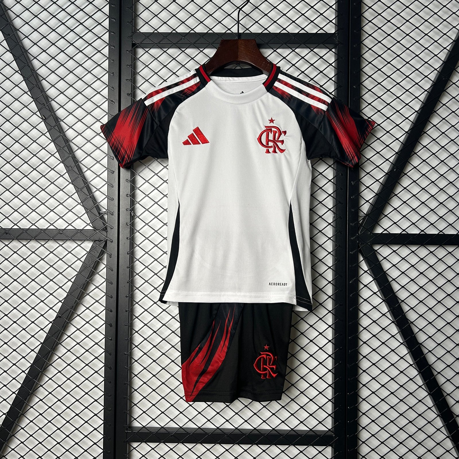 CAMISETA SEGUNDA EQUIPACIÓN FLAMENGO 2025 VERSIÓN INFANTIL