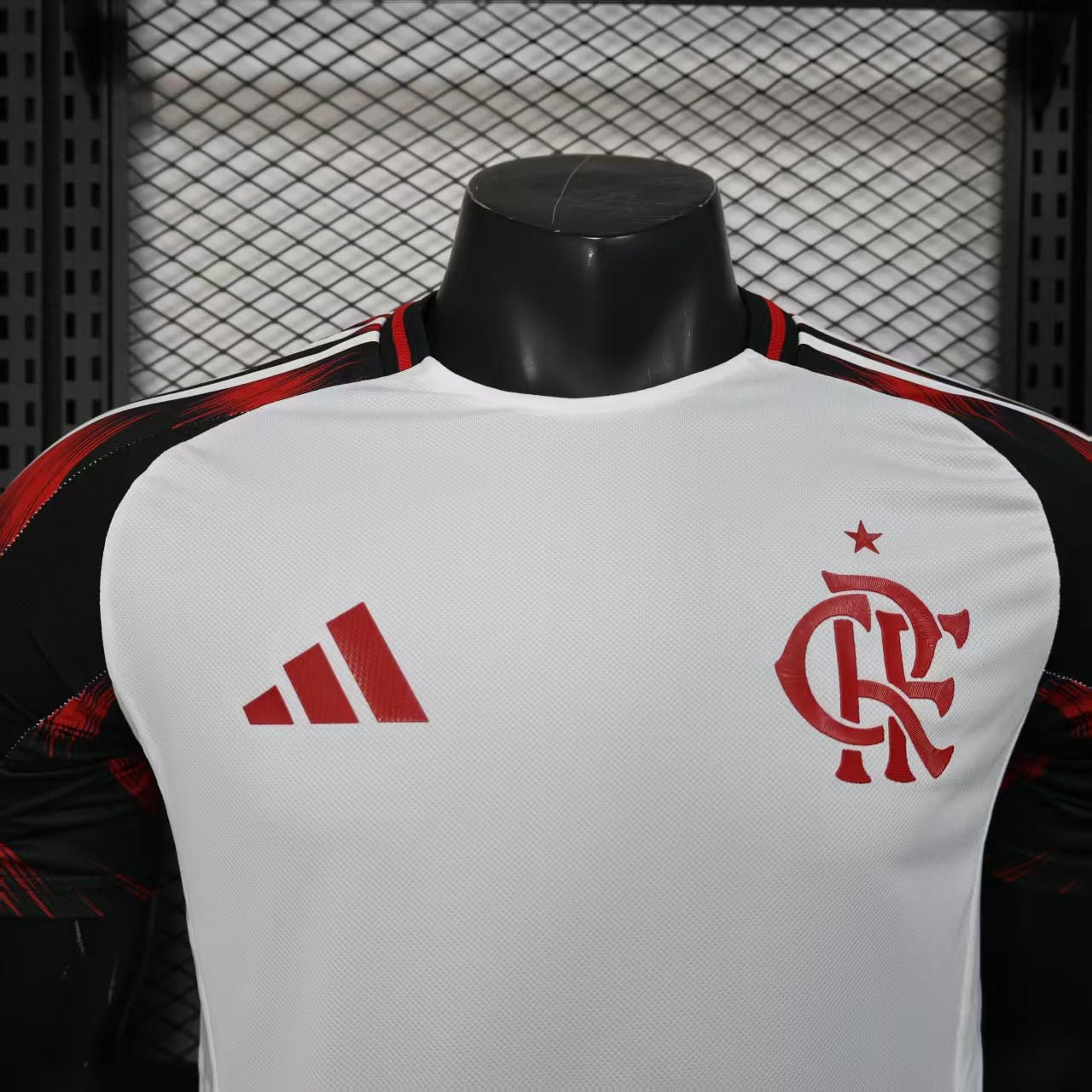 CAMISETA SEGUNDA EQUIPACIÓN FLAMENGO 2025 VERSIÓN JUGADOR - Imagen 2