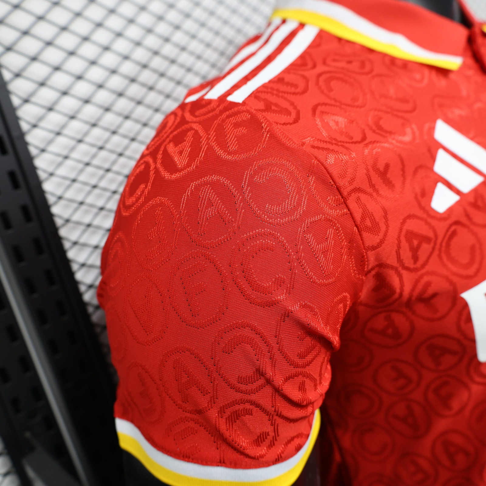 CAMISETA CONCEPTO ARSENAL 24/25 VERSIÓN JUGADOR - Imagen 5