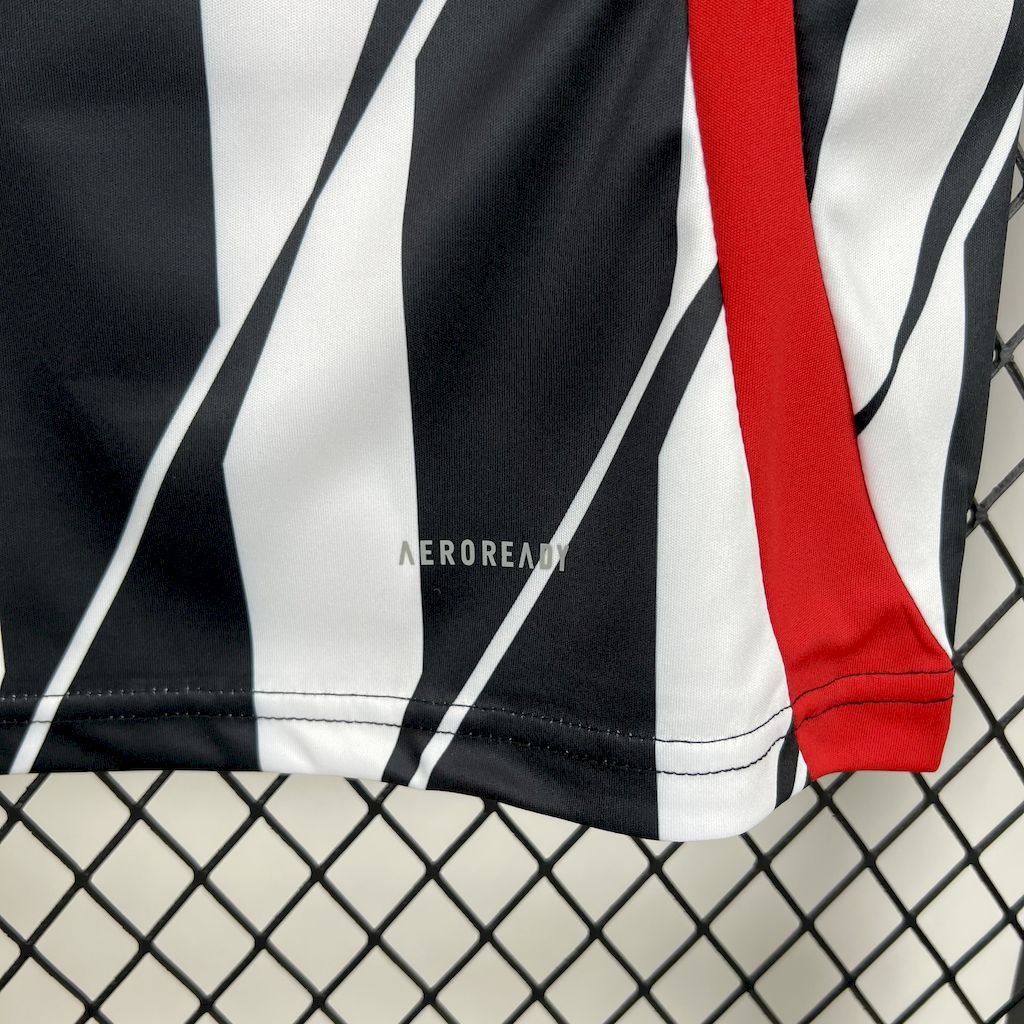 CAMISETA PRIMERA EQUIPACIÓN CLUB DE CUERVOS 2025 VERSIÓN FAN - Imagen 7