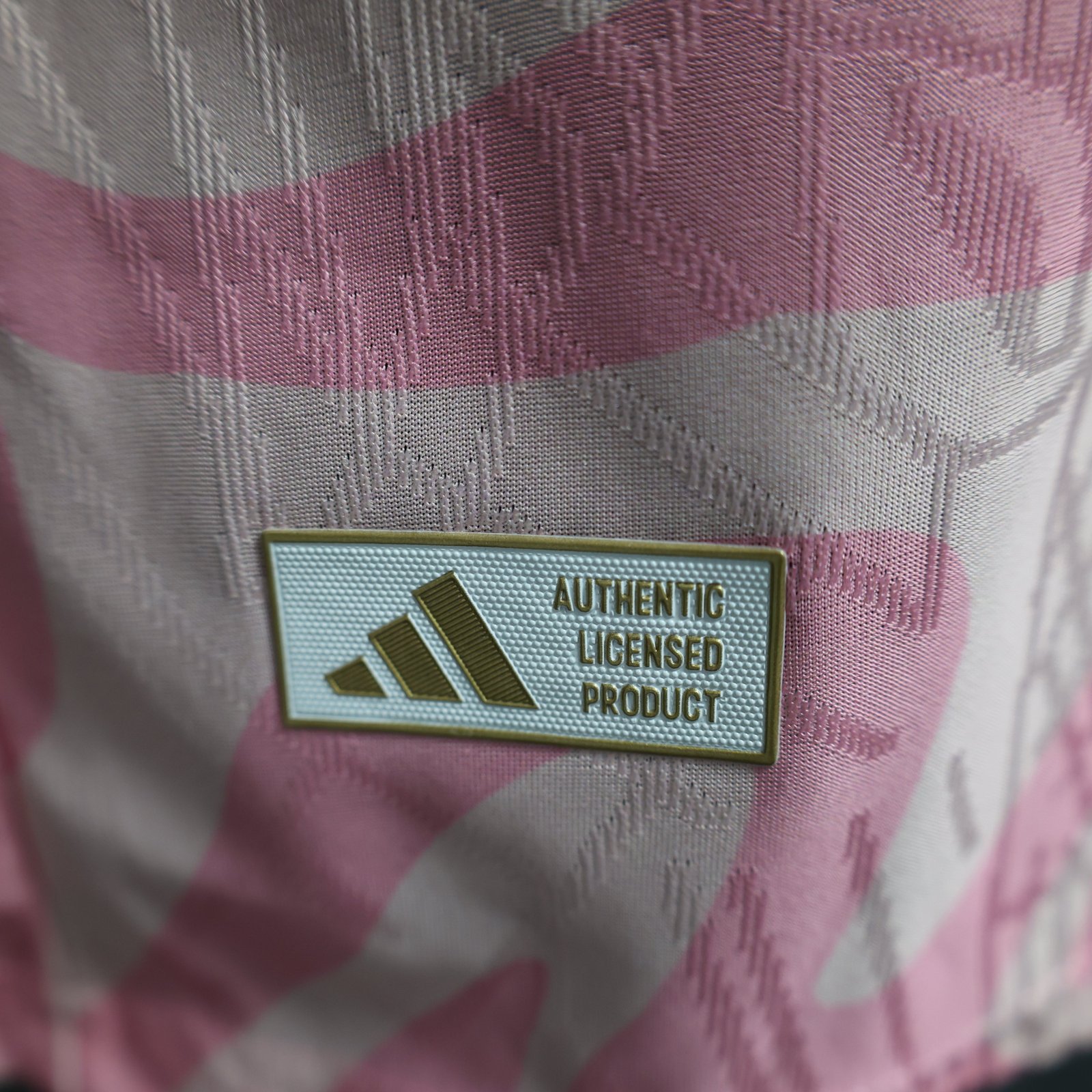 CAMISETA CONCEPTO FLAMENGO 2025 VERSIÓN JUGADOR - Imagen 8