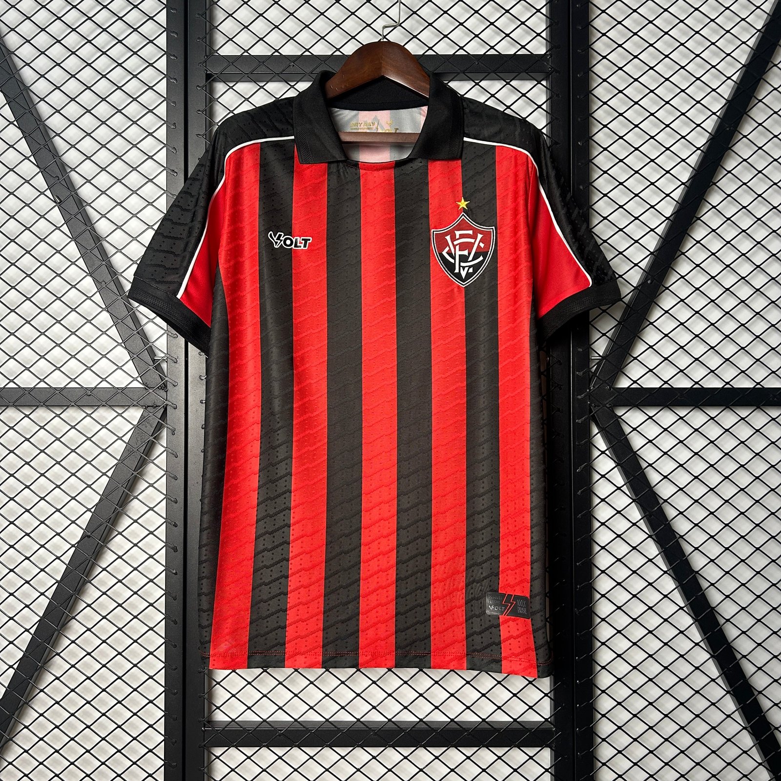 CAMISETA PRIMERA EQUIPACIÓN VITÓRIA 2025 VERSIÓN FAN