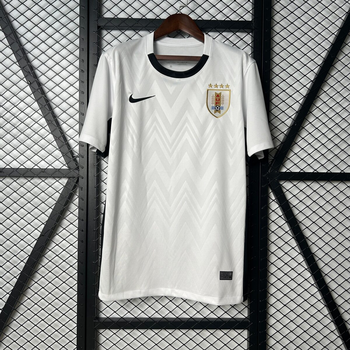 CAMISETA SEGUNDA EQUIPACIÓN URUGUAY 2025 VERSIÓN FAN