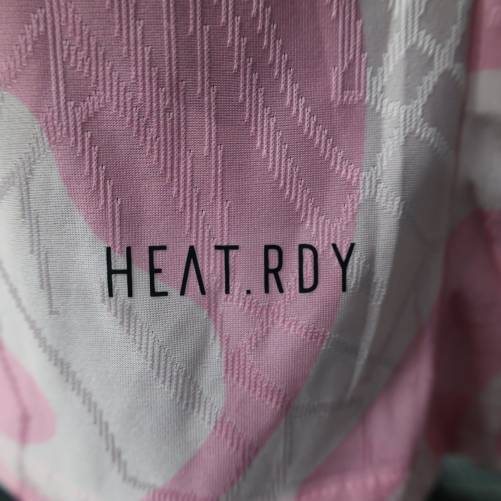 CAMISETA CONCEPTO FLAMENGO 2025 VERSIÓN JUGADOR - Imagen 7