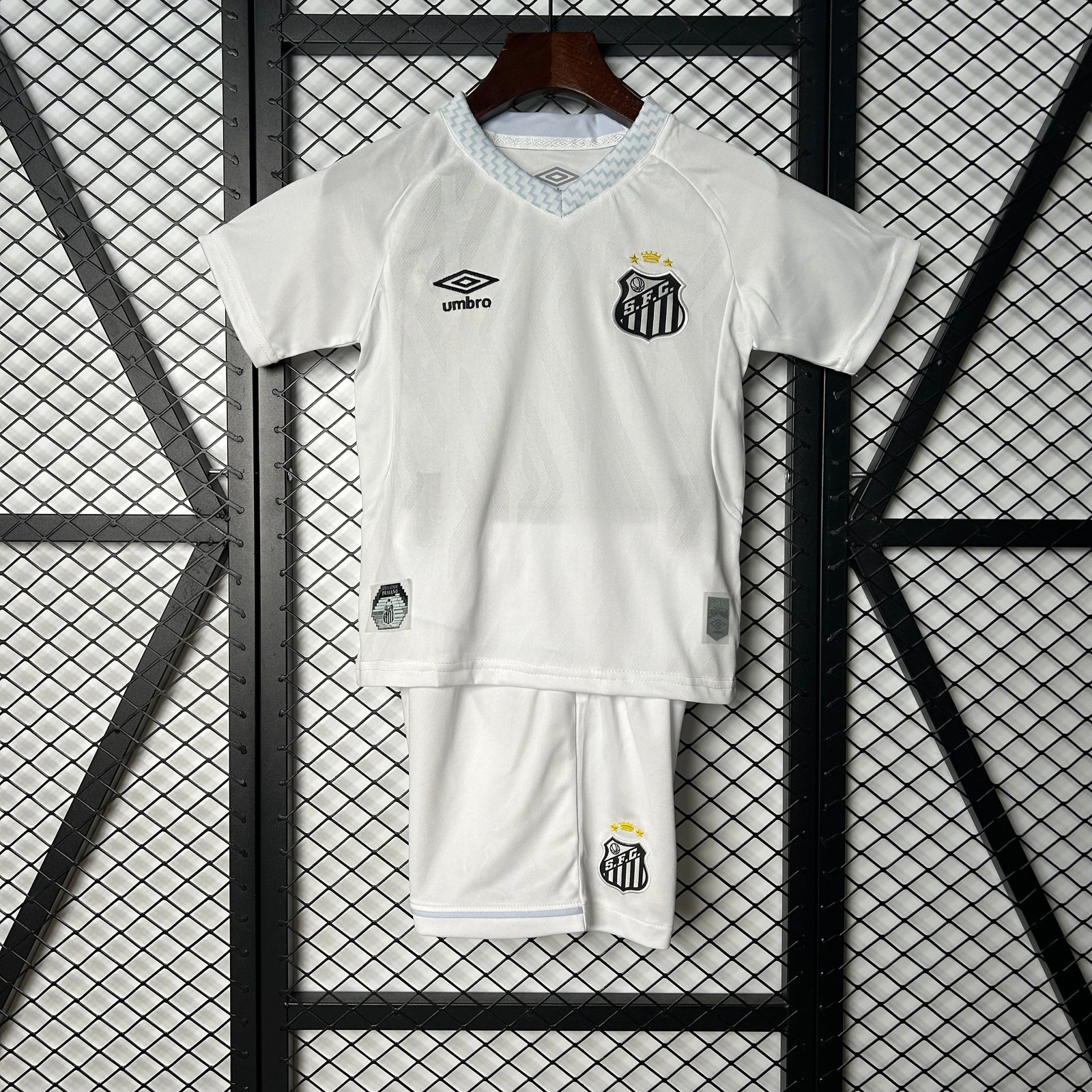 CAMISETA PRIMERA EQUIPACIÓN SANTOS 2025 VERSIÓN INFANTIL