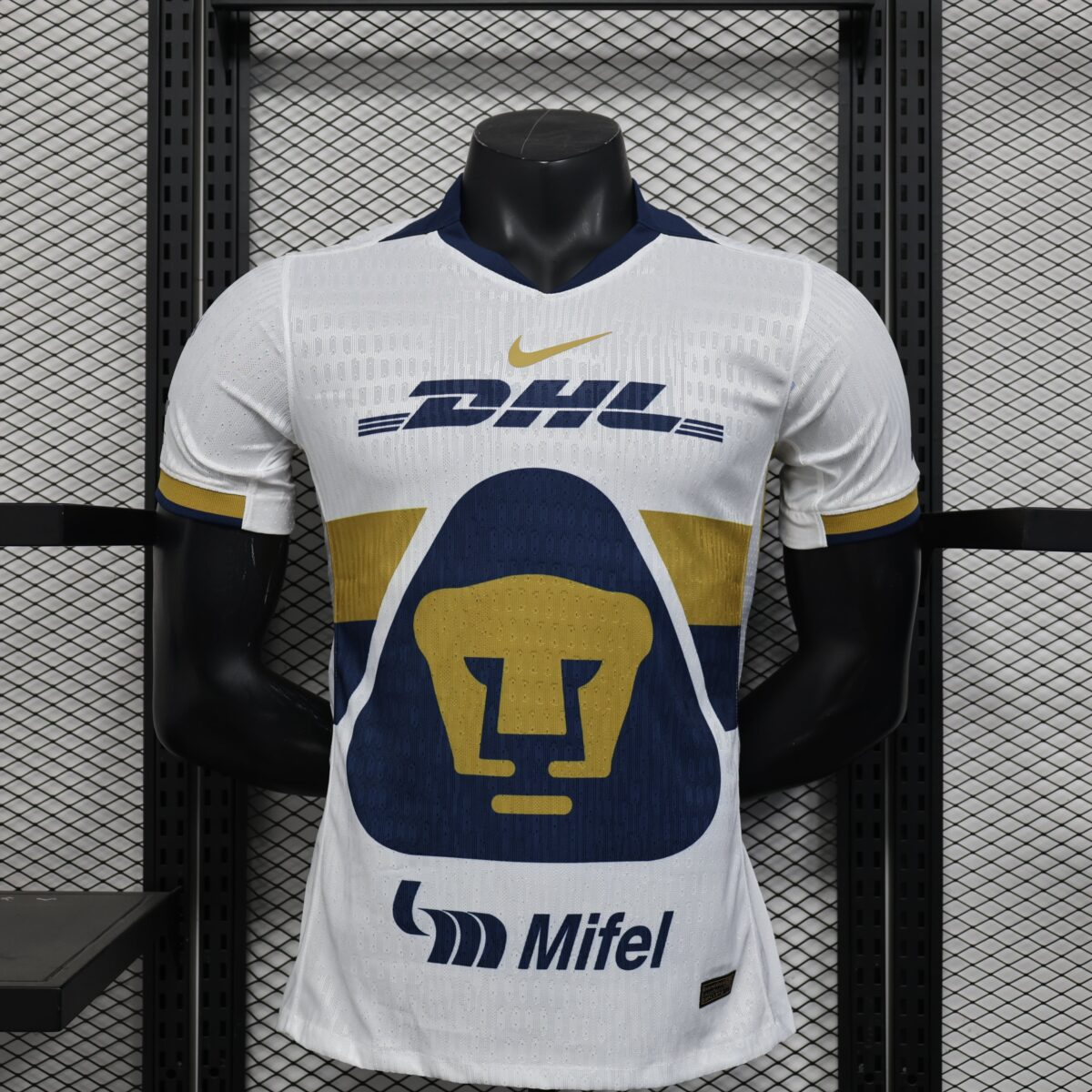 CAMISETA PRIMERA EQUIPACIÓN PUMAS 25/26 VERSIÓN JUGADOR