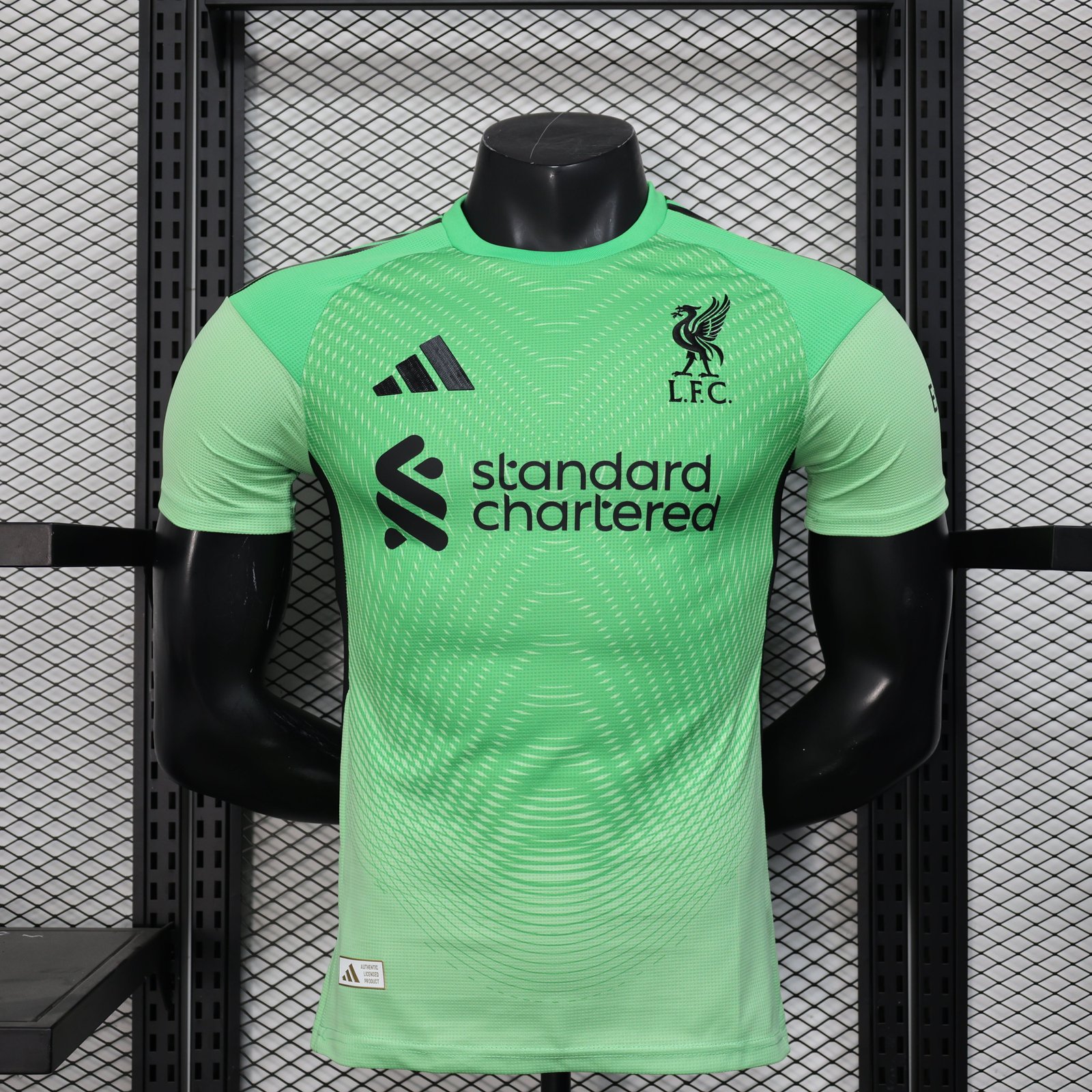 CAMISETA ARQUERO LIVERPOOL 25/26 VERSIÓN JUGADOR