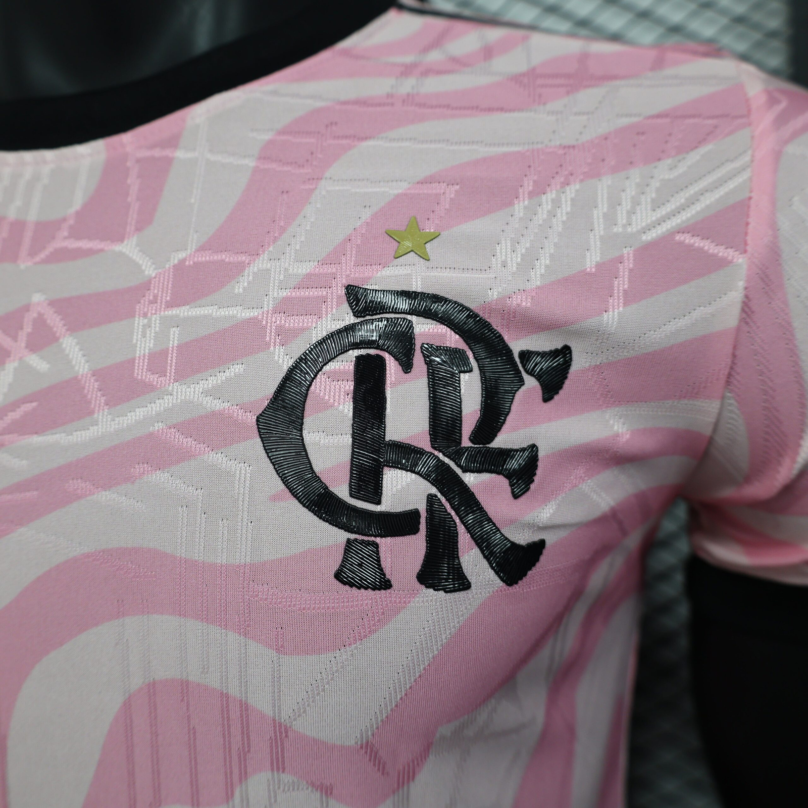CAMISETA CONCEPTO FLAMENGO 2025 VERSIÓN JUGADOR - Imagen 4