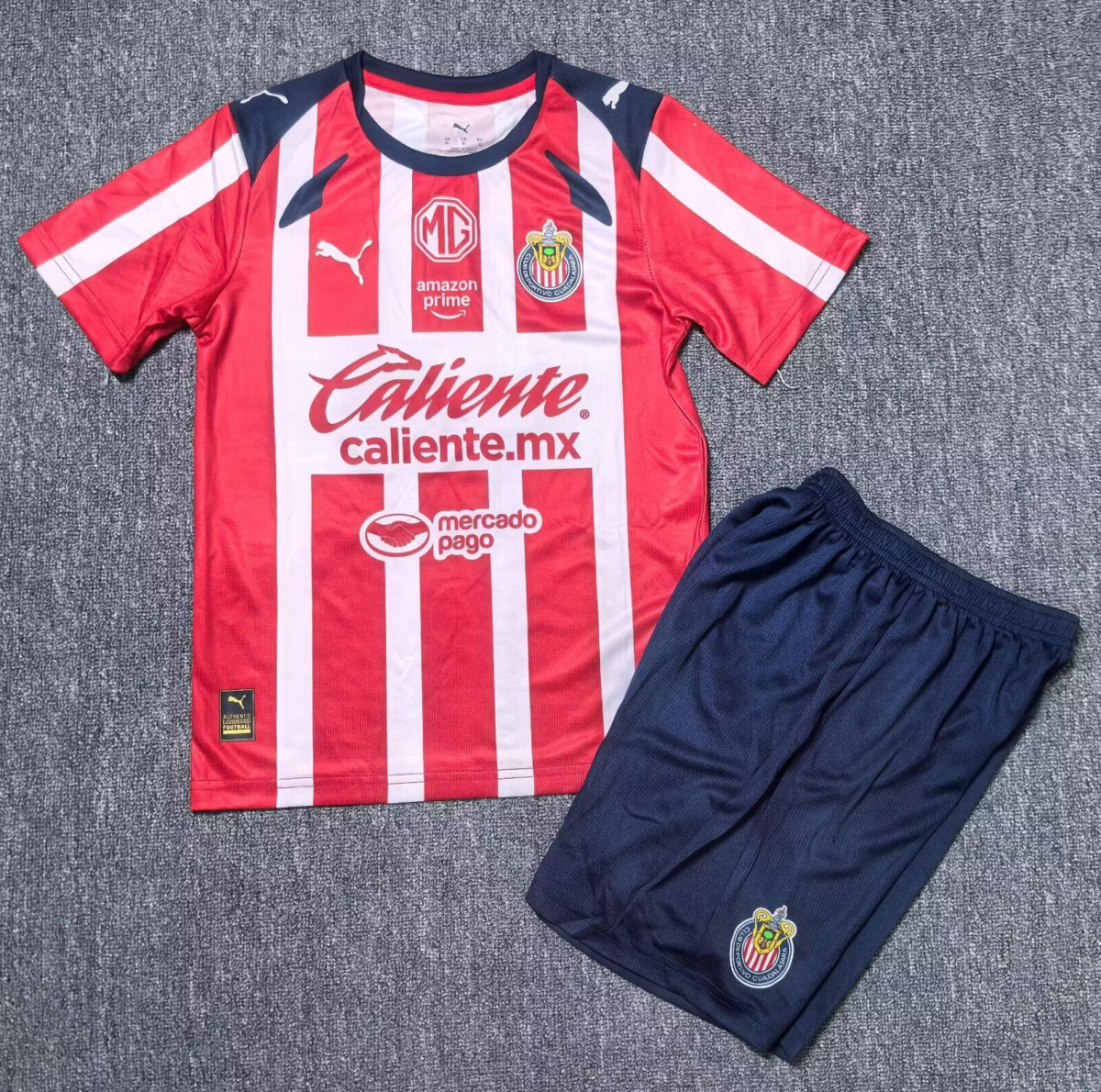 CAMISETA PRIMERA EQUIPACIÓN CHIVAS 25/26 VERSIÓN INFANTIL