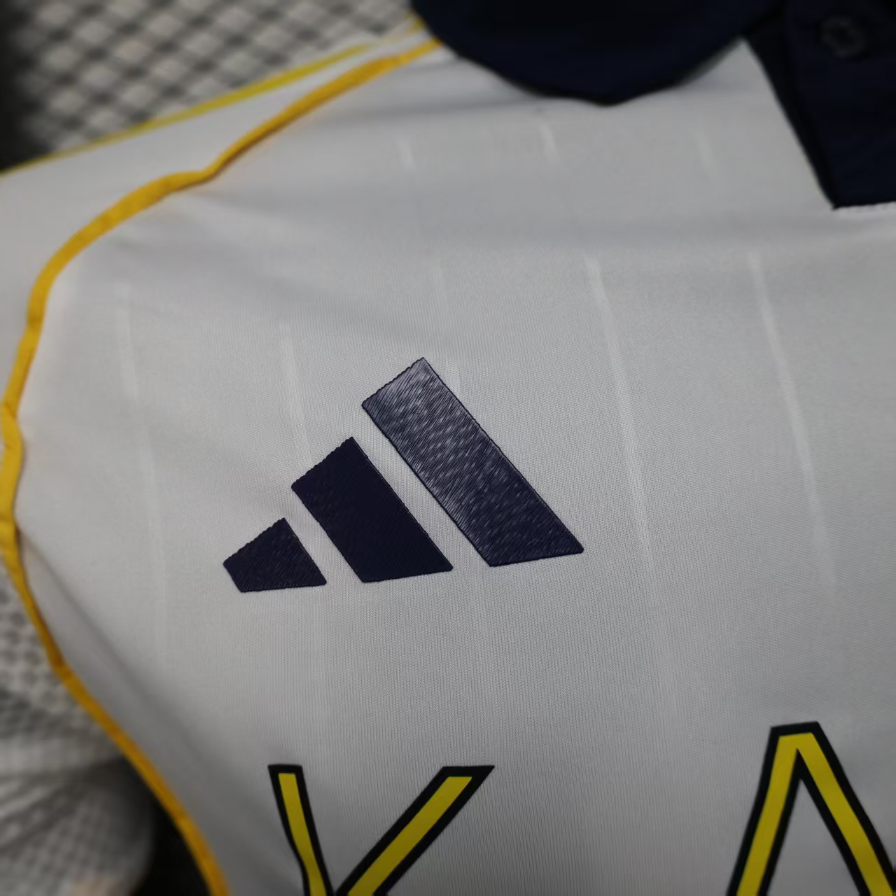 CAMISETA TERCERA EQUIPACIÓN AL NASSR 25/26 VERSIÓN JUGADOR - Imagen 3