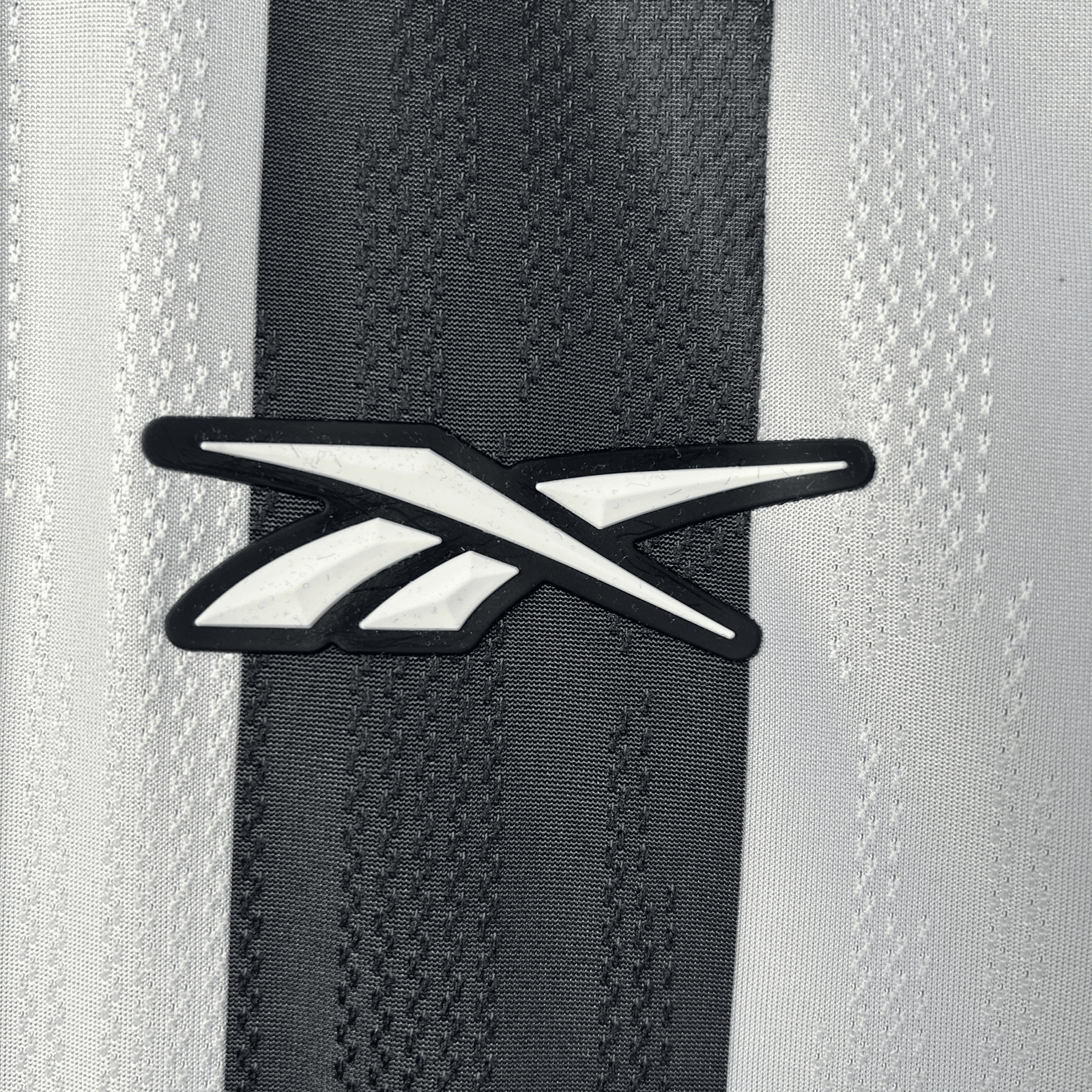 CAMISETA PRIMERA EQUIPACIÓN BOTAFOGO 2025 VERSIÓN FAN - Imagen 3