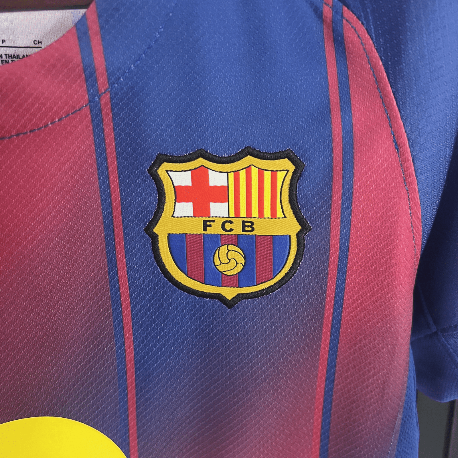 CAMISETA PRIMERA EQUIPACIÓN BARCELONA 25/26 VERSIÓN FEMENINA - Imagen 4