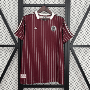 POLERA DE SALIDA AJAX 25/26 VERSIÓN FAN