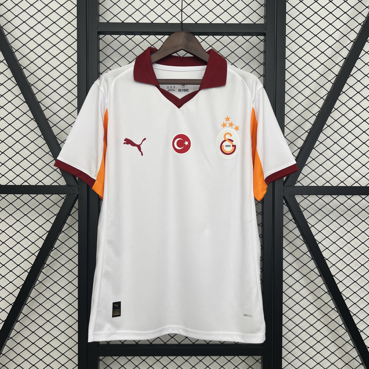 CAMISETA SEGUNDA EQUIPACIÓN GALATASARAY 25/26 VERSIÓN FAN