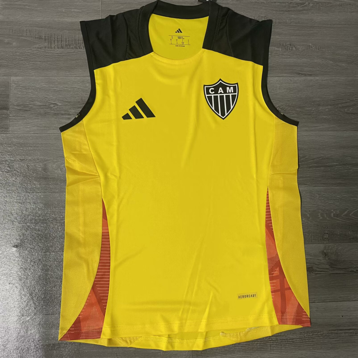 CAMISETA ENTRENAMIENTO ATLÉTICO MINEIRO 2025 VERSIÓN SIN MANGAS