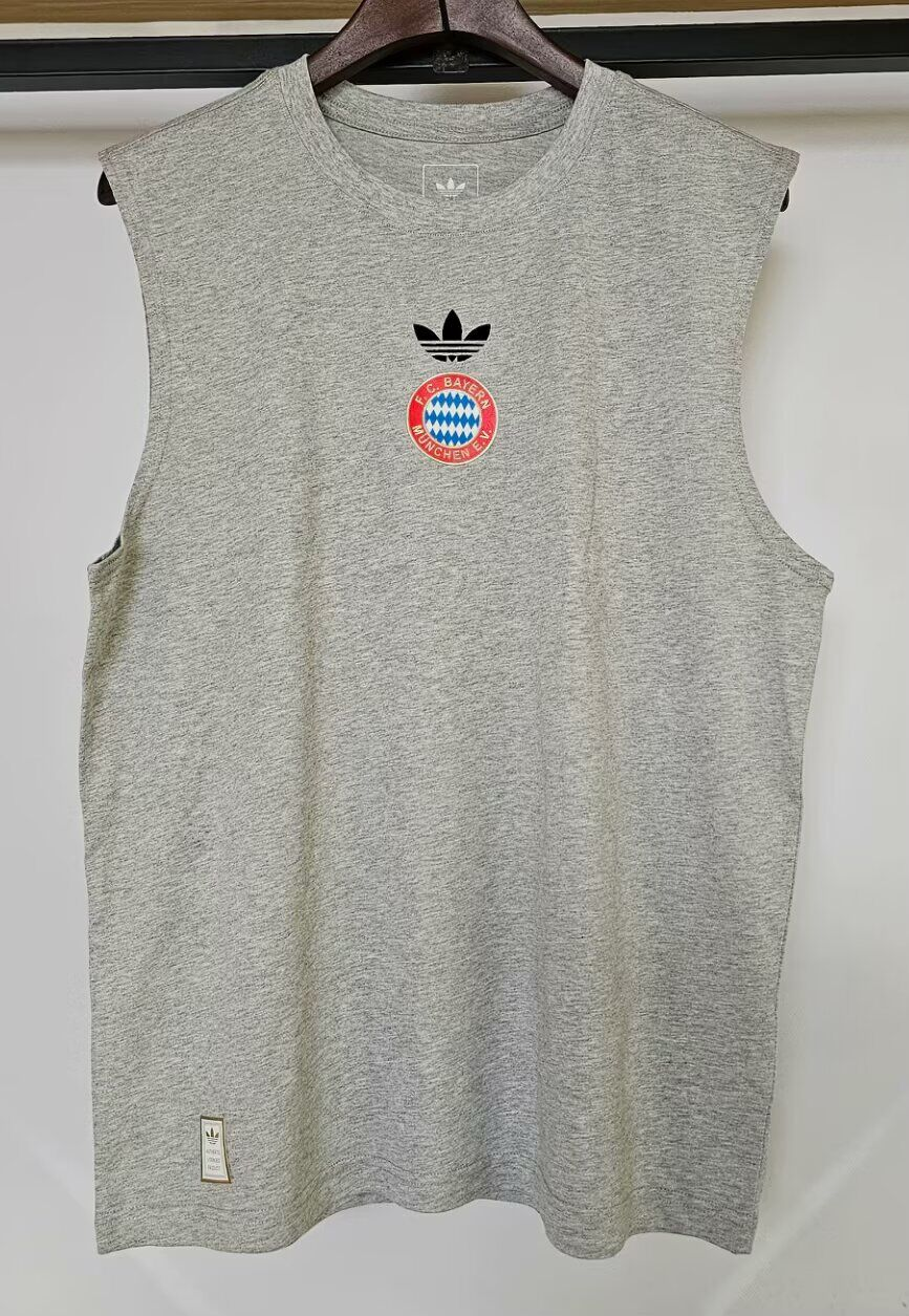 POLERA DE ALGODÓN BAYERN MUNICH VERSIÓN SIN MANGAS