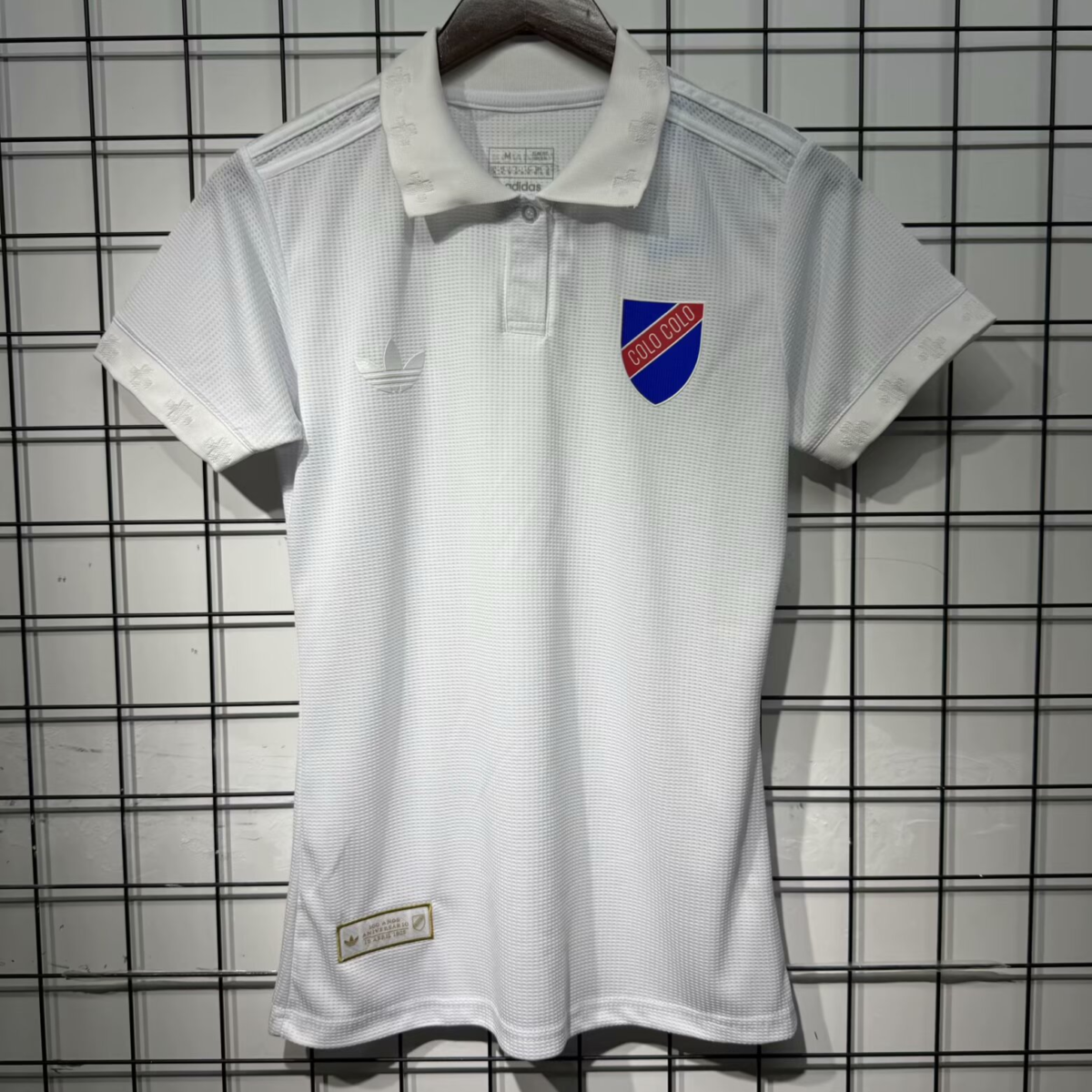 CAMISETA CENTENARIO COLO COLO 2025 VERSIÓN FEMENINA