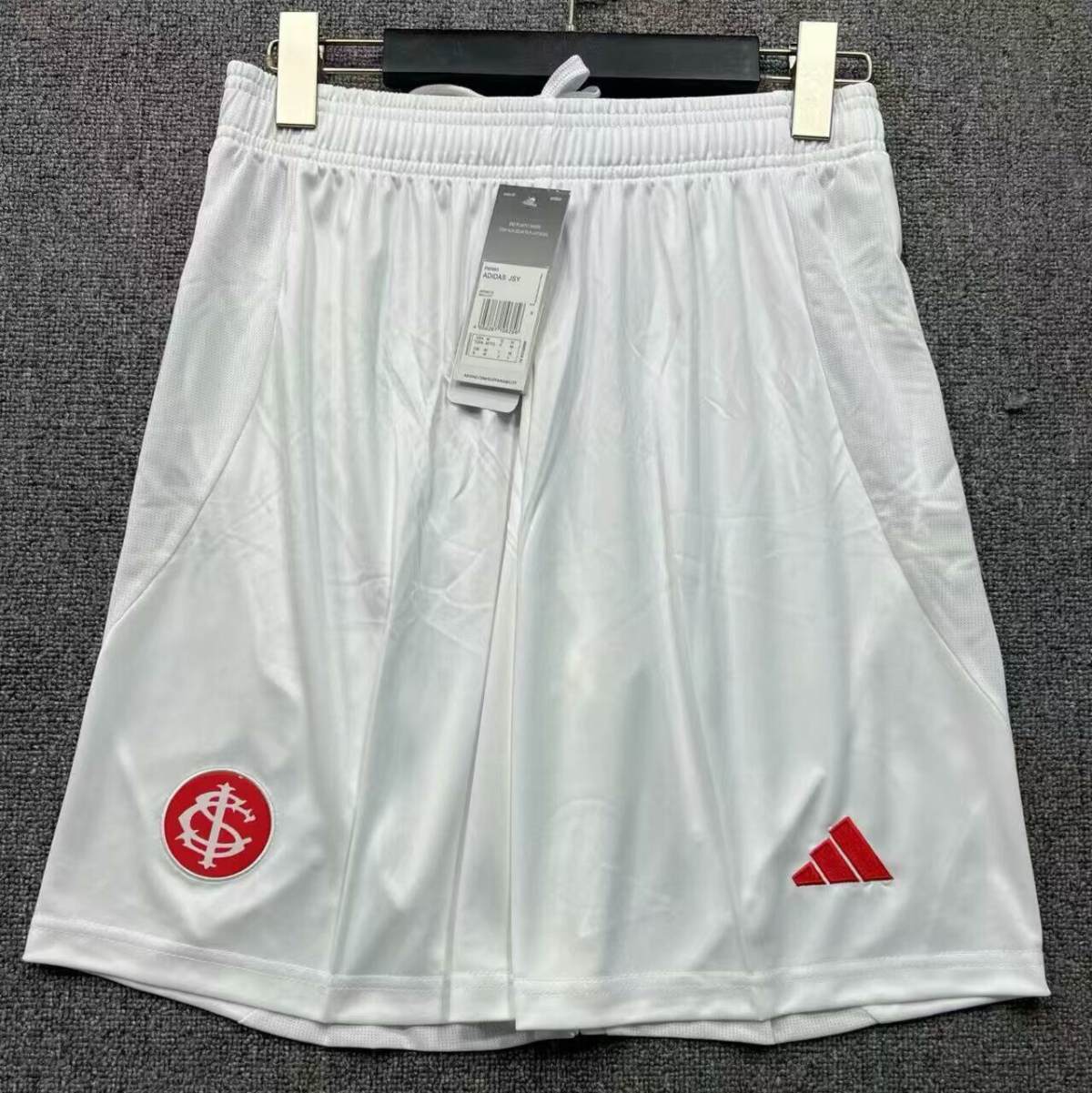 SHORTS PRIMERA EQUIPACIÓN INTERNACIONAL 2025