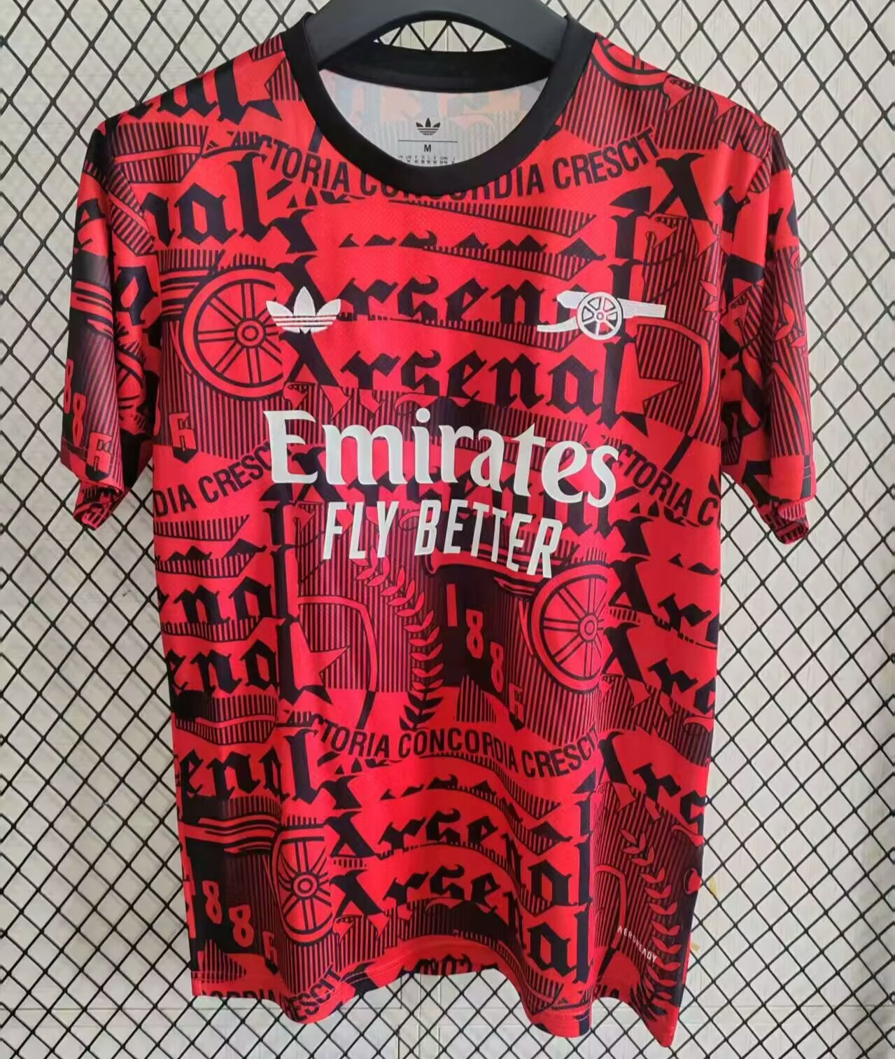 CAMISETA ENTRENAMIENTO ARSENAL 24/25 VERSIÓN FAN