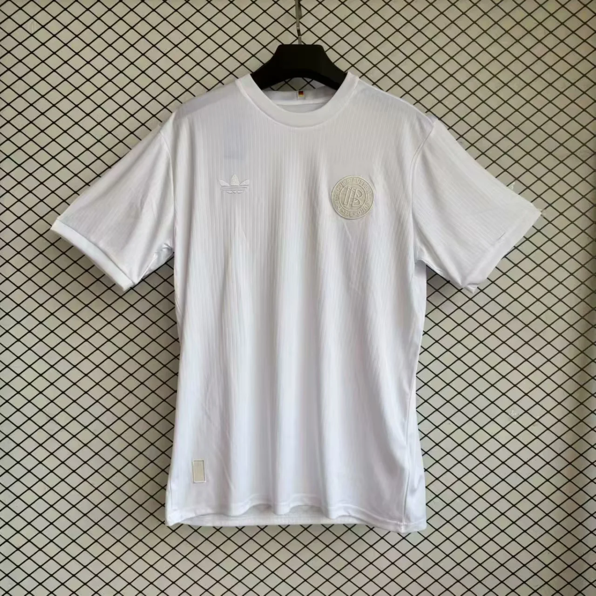CAMISETA CONCEPTO ALEMANIA 2025 VERSIÓN FAN