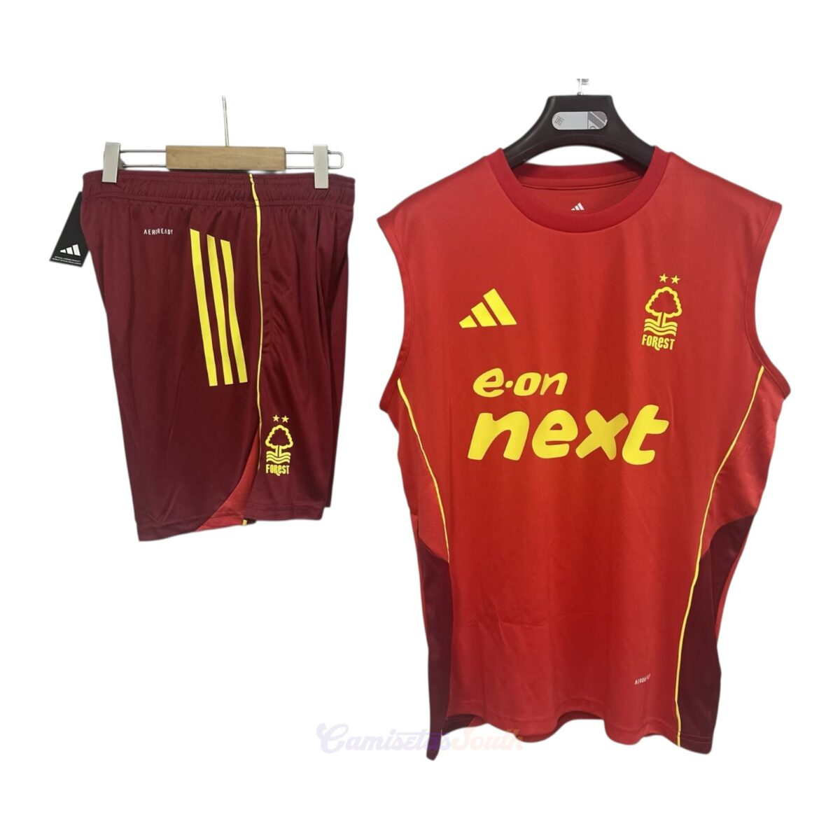 CONJUNTO DE ENTRENAMIENTO NOTTINGHAM FOREST 25/26