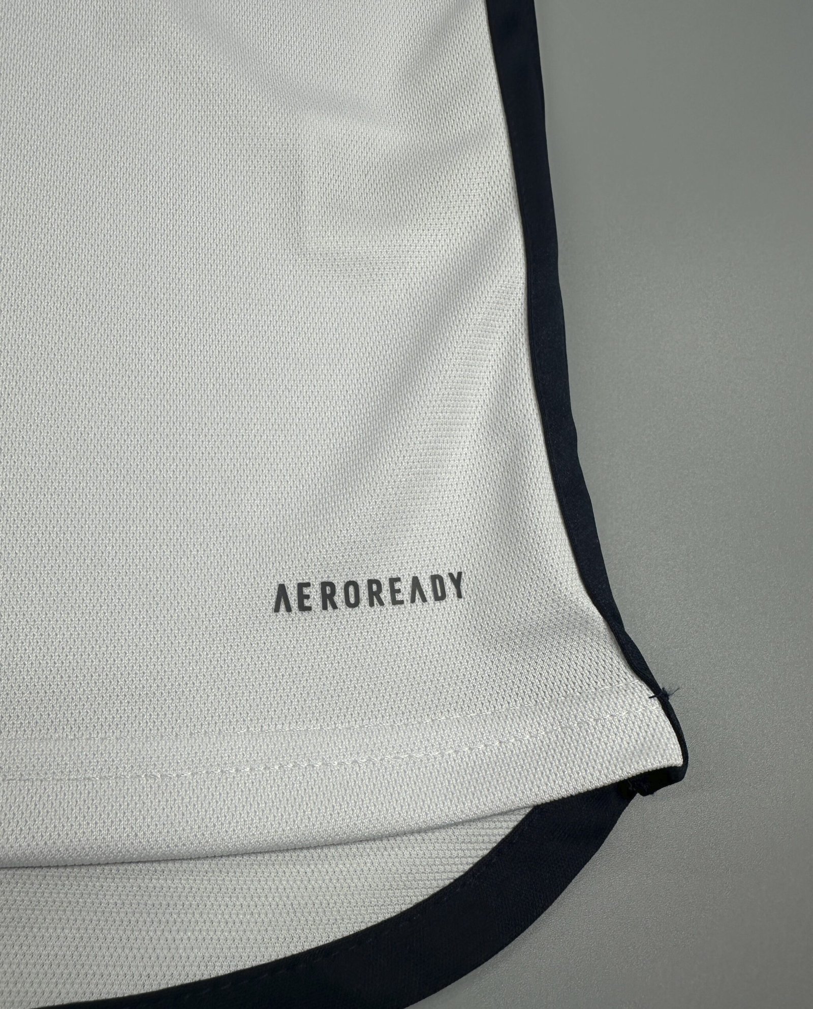 CAMISETA PRIMERA EQUIPACIÓN REAL MADRID 2023/24 VERSIÓN FAN - Imagen 7