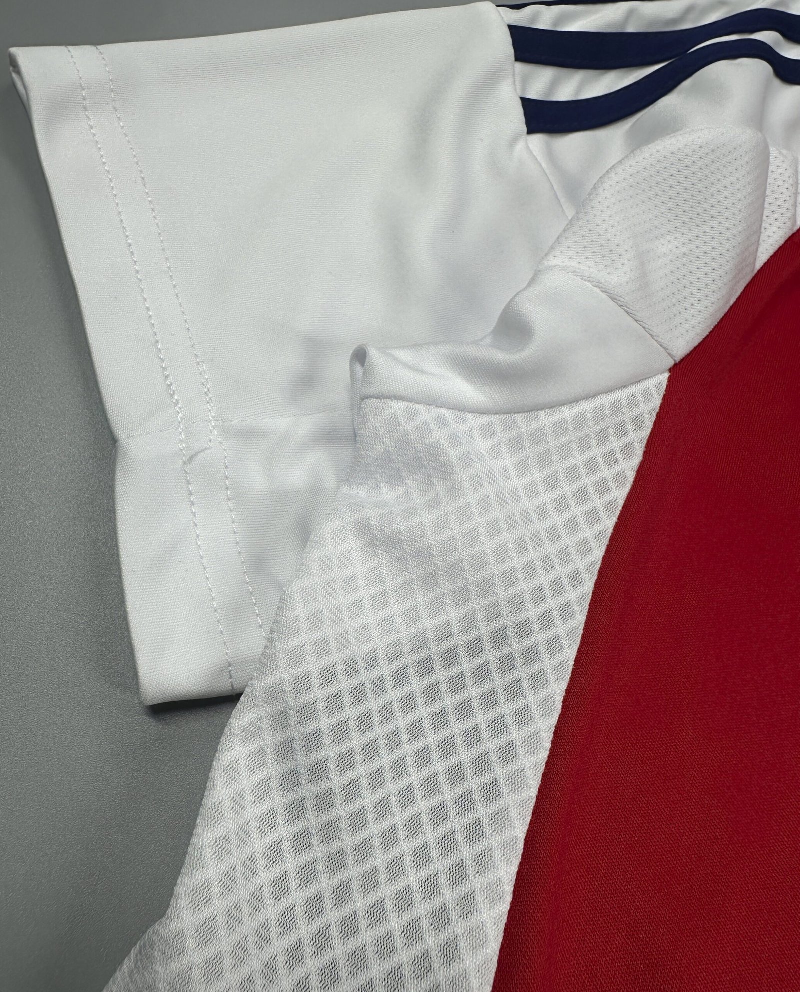 CAMISETA PRIMERA EQUIPACIÓN ARSENAL 2024/25 VERSIÓN FAN - Imagen 3