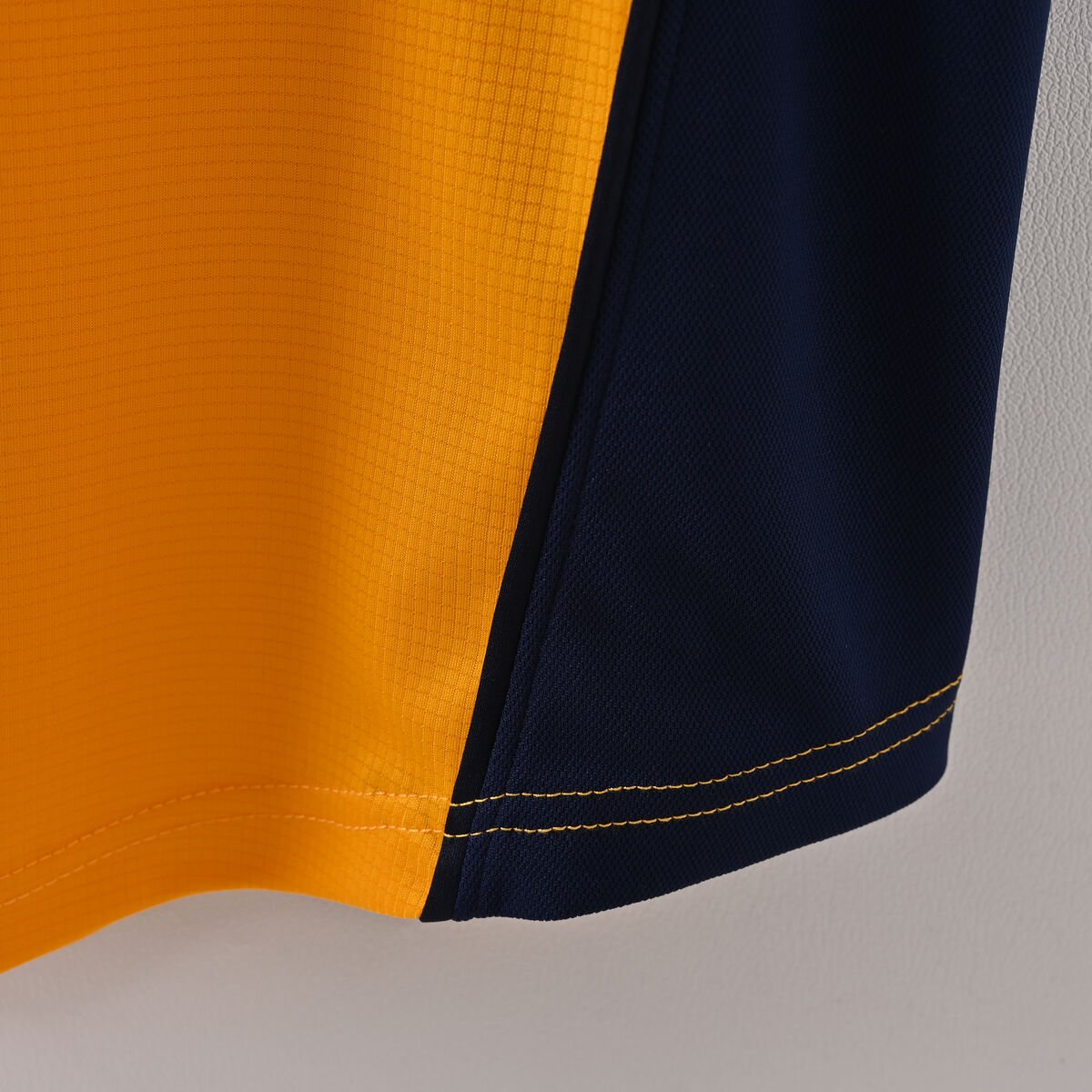 CAMISETA SEGUNDA EQUIPACIÓN LIVERPOOL 2000/01 - Imagen 6