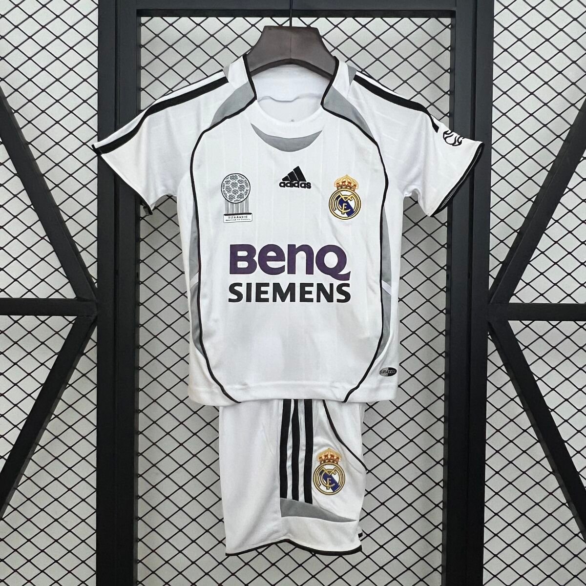 CAMISETA PRIMERA EQUIPACIÓN REAL MADRID 2006/07 INFANTIL
