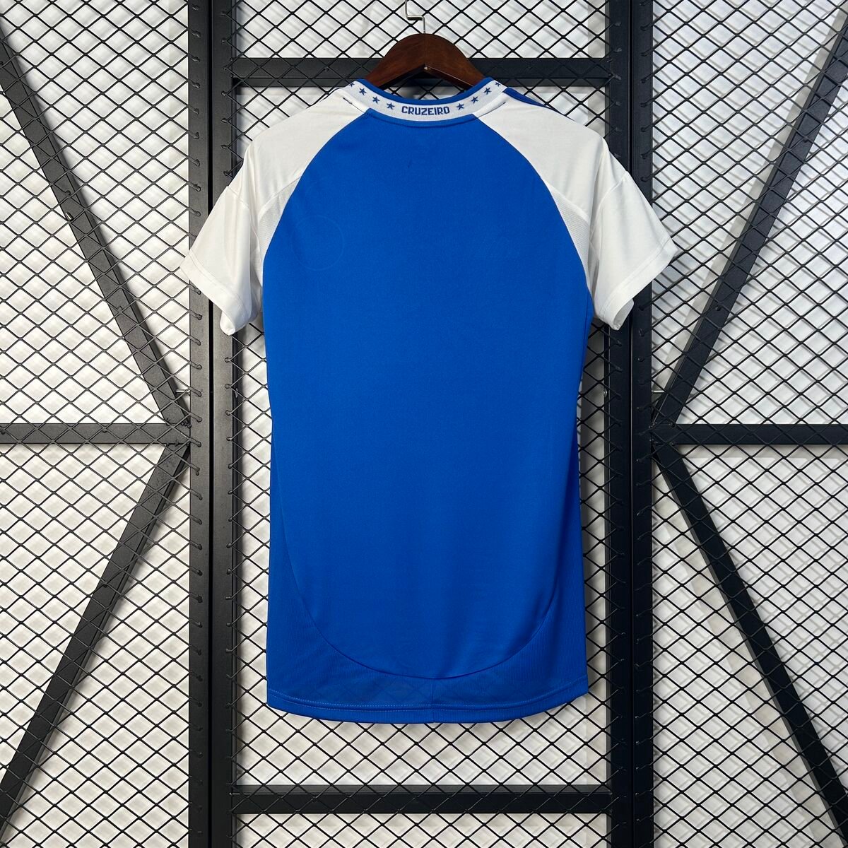 CAMISETA PRIMERA EQUIPACIÓN CRUZEIRO 2025 VERSIÓN FEMENINA - Imagen 7