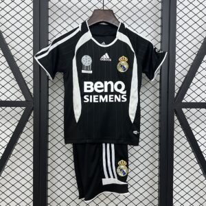 CAMISETA SEGUNDA EQUIPACIÓN REAL MADRID 2006/07 INFANTIL