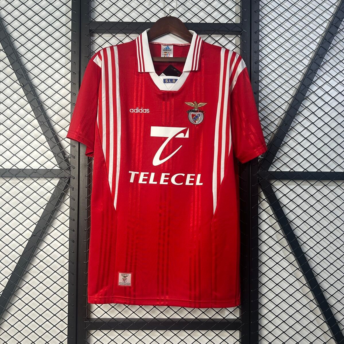 CAMISETA PRIMERA EQUIPACIÓN BENFICA 1997/98