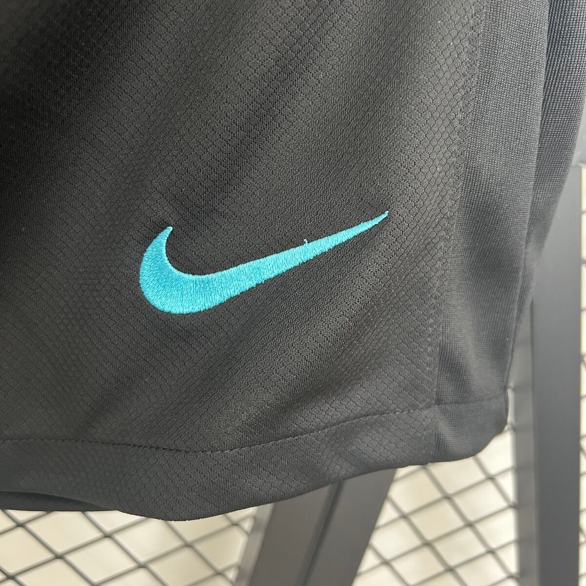 SHORTS PRIMERA EQUIPACIÓN INTER DE MILAN 25/26 - Imagen 3