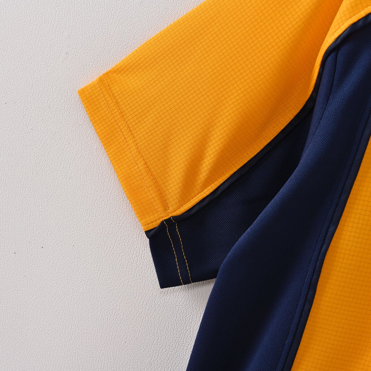 CAMISETA SEGUNDA EQUIPACIÓN LIVERPOOL 2000/01 - Imagen 2