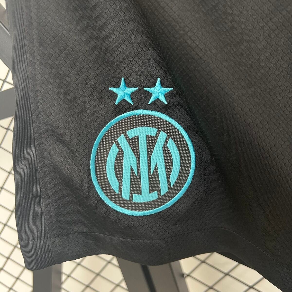 SHORTS PRIMERA EQUIPACIÓN INTER DE MILAN 25/26 - Imagen 2