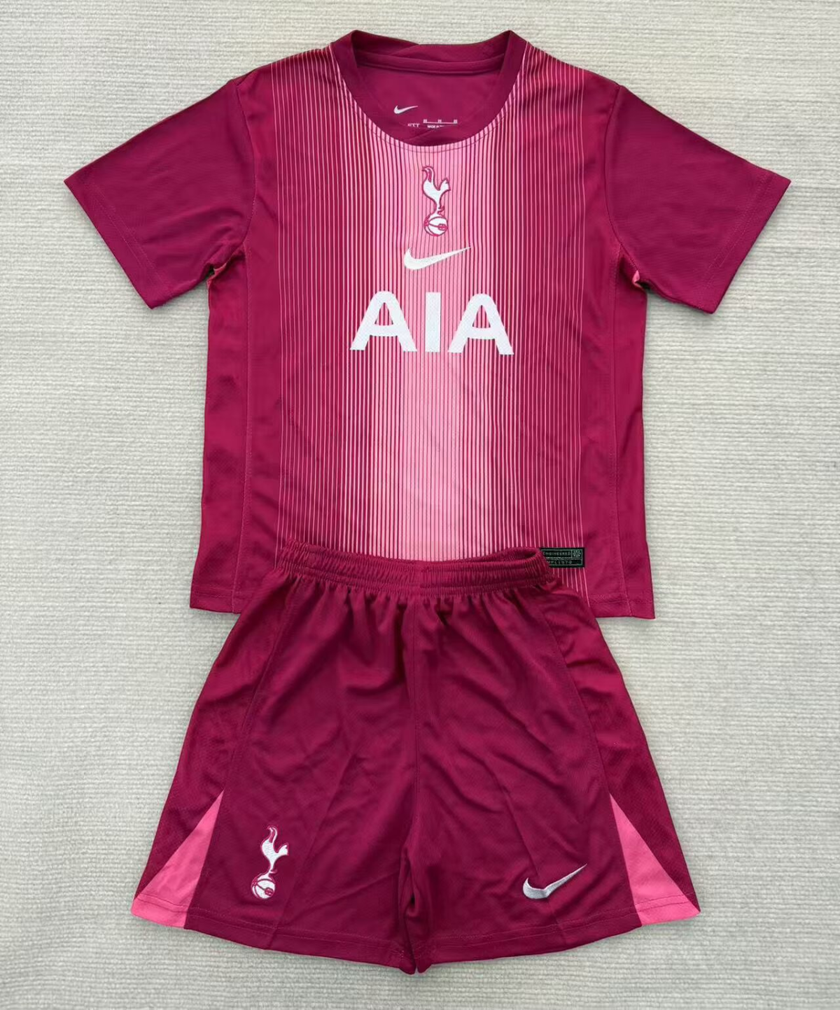 CAMISETA ARQUERO TOTTENHAM 25/26 VERSIÓN INFANTIL