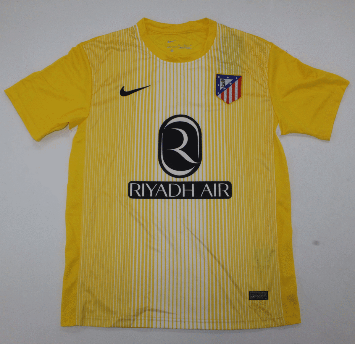 CAMISETA ARQUERO ATLÉTICO DE MADRID 25/26 VERSIÓN FAN