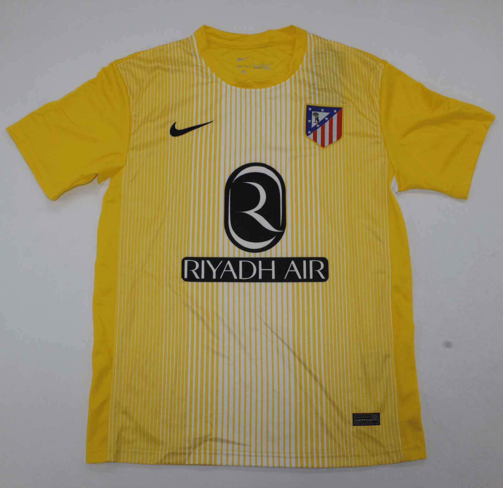 CAMISETA ARQUERO ATLÉTICO DE MADRID 25/26 VERSIÓN FAN