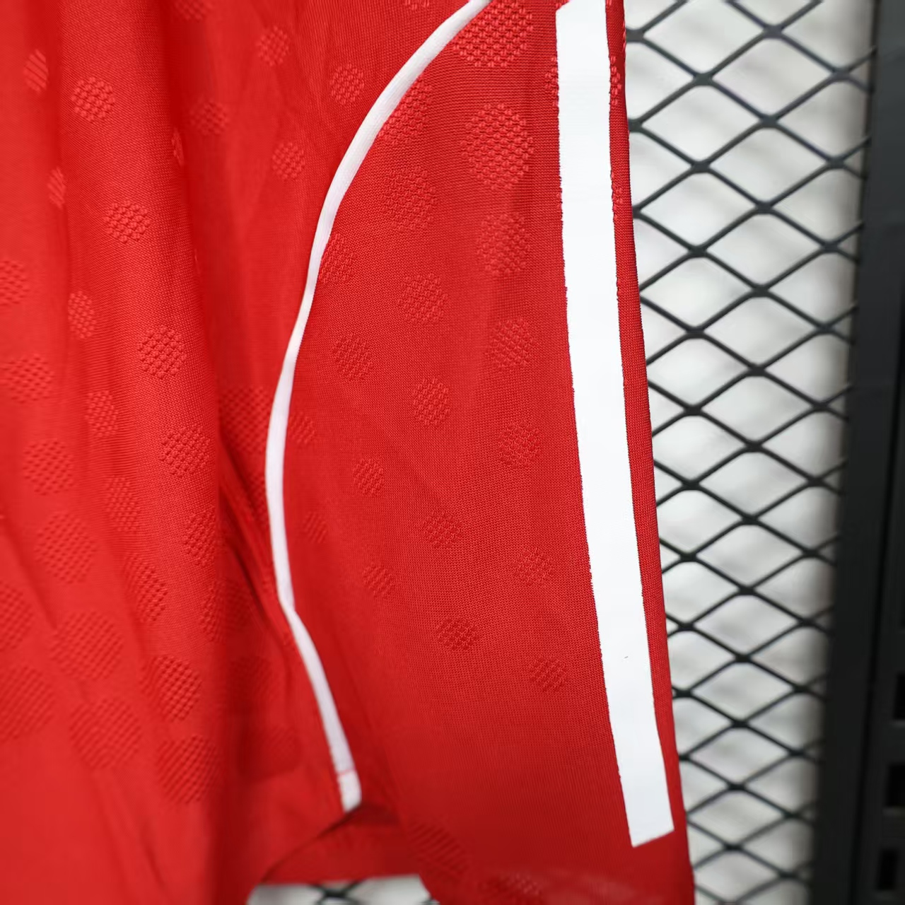 SHORTS PRIMERA EQUIPACIÓN BAYERN MUNICH 25/26 VERSIÓN JUGADOR - Imagen 7