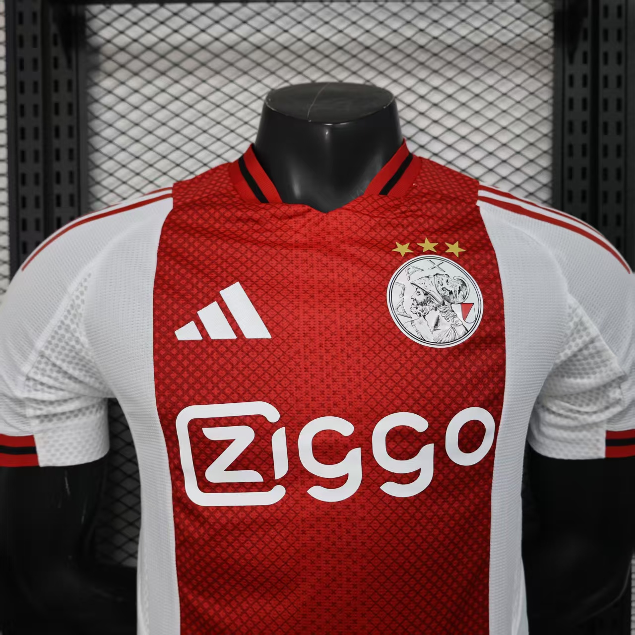CAMISETA PRIMERA EQUIPACIÓN AJAX 25/26 VERSIÓN JUGADOR - Imagen 2