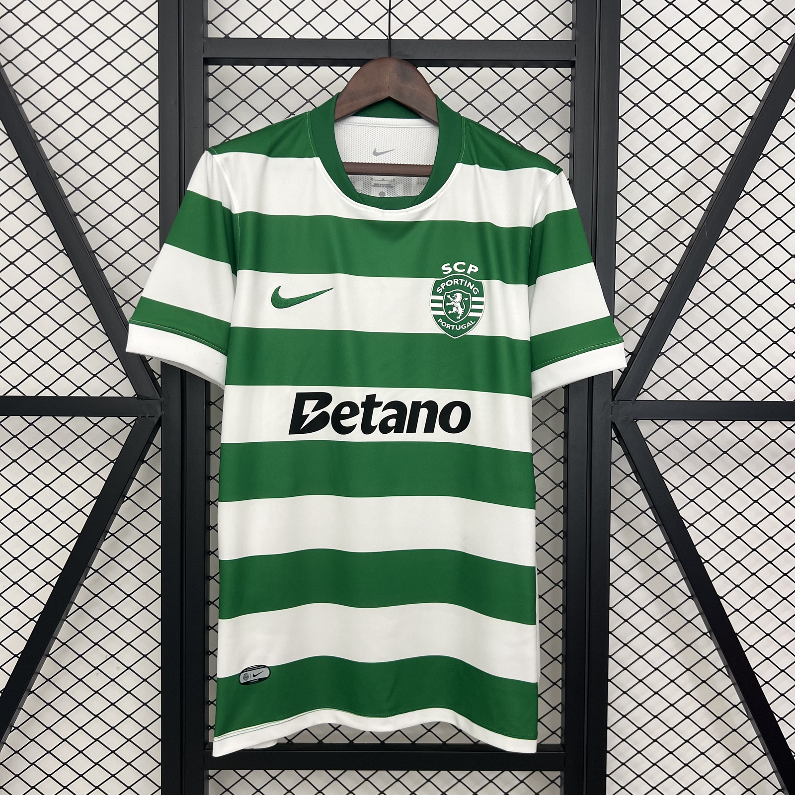 CAMISETA PRIMERA EQUIPACIÓN SPORTING CP 25/26 VERSIÓN FAN