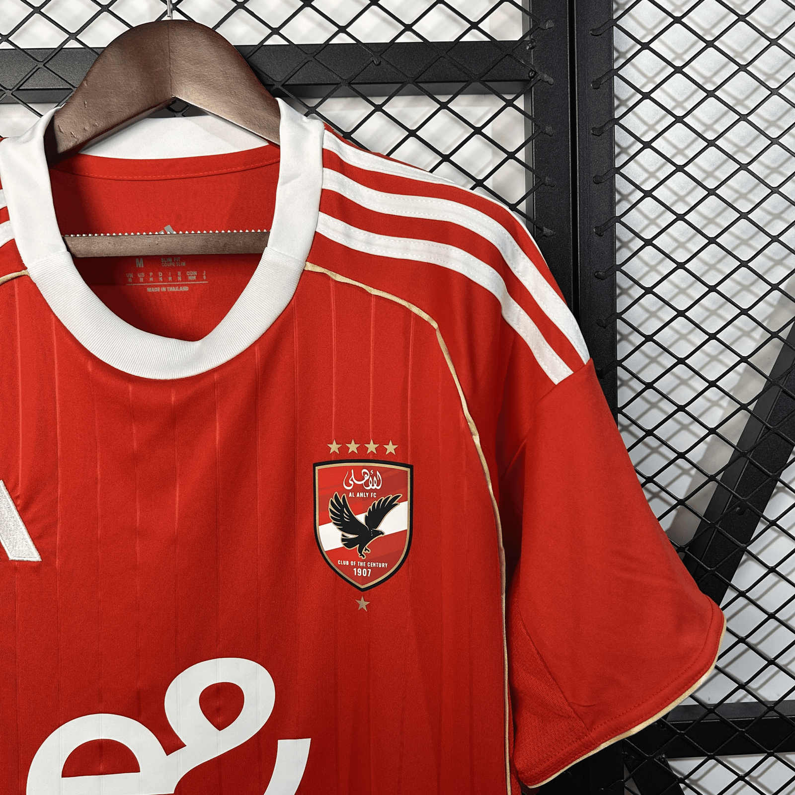 CAMISETA PRIMERA EQUIPACIÓN AL AHLY 25/26 VERSIÓN FAN - Imagen 5