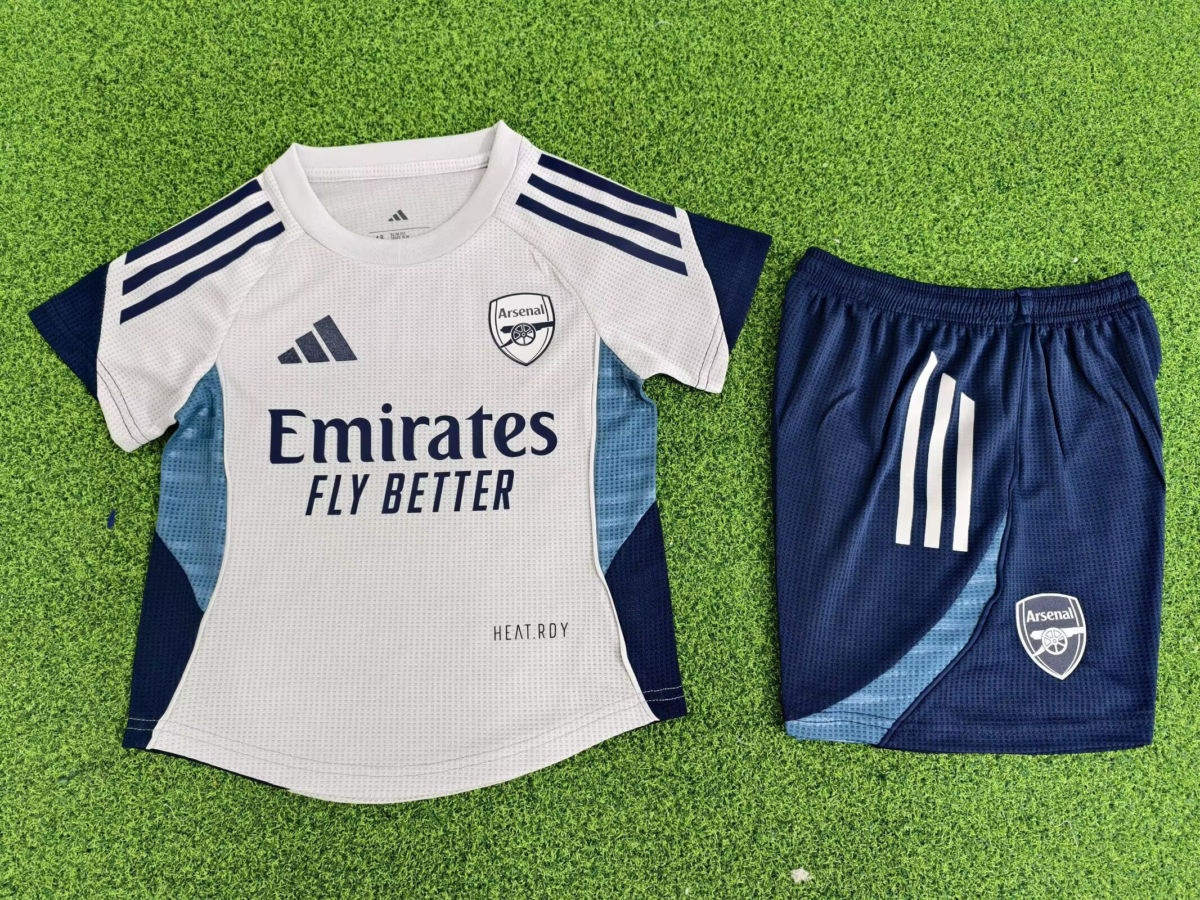 CAMISETA ENTRENAMIENTO ARSENAL 25/26 VERSIÓN INFANTIL