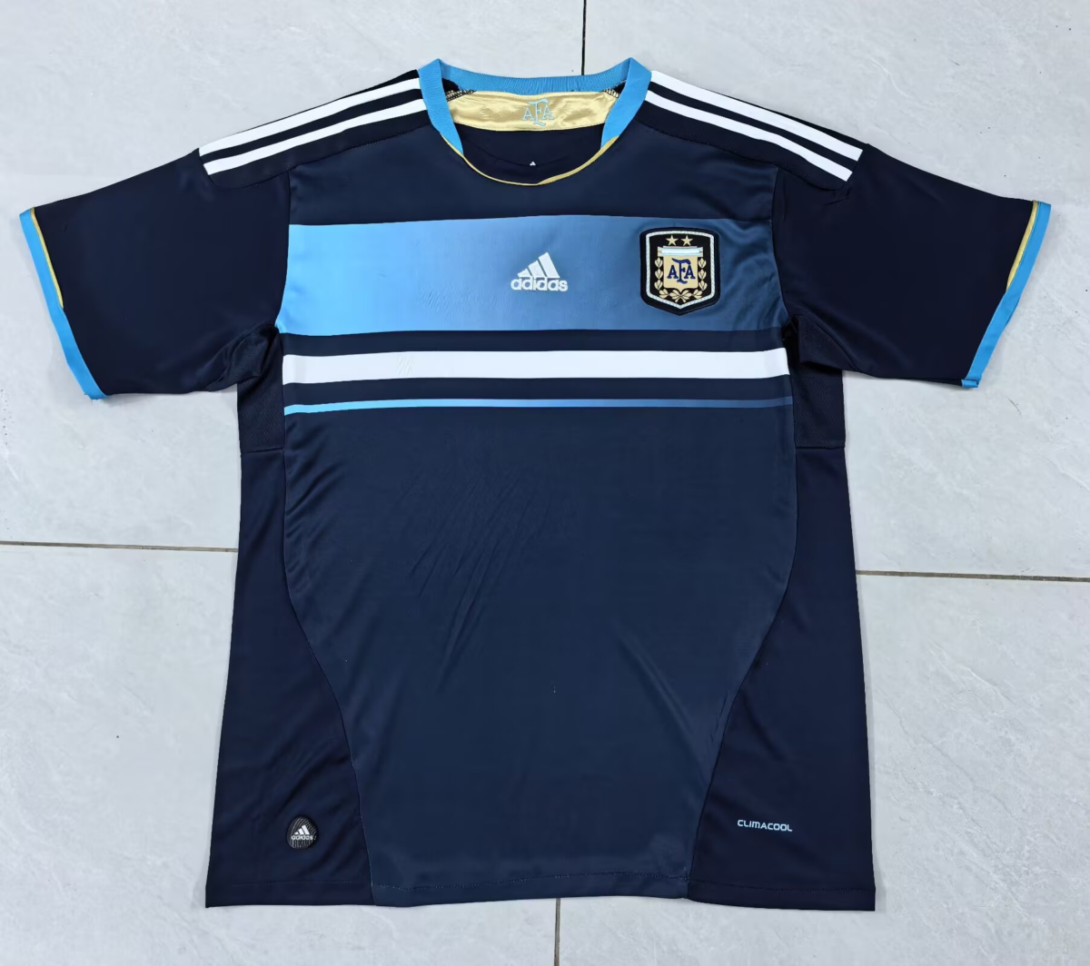 CAMISETA SEGUNDA EQUIPACIÓN ARGENTINA 2011