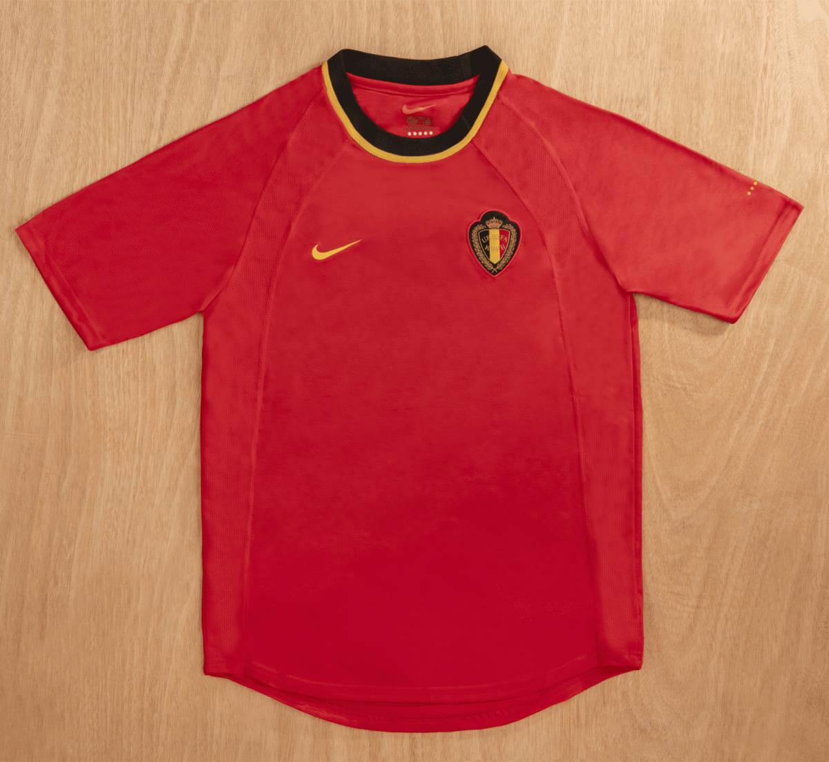 CAMISETA PRIMERA EQUIPACIÓN BÉLGICA 2000