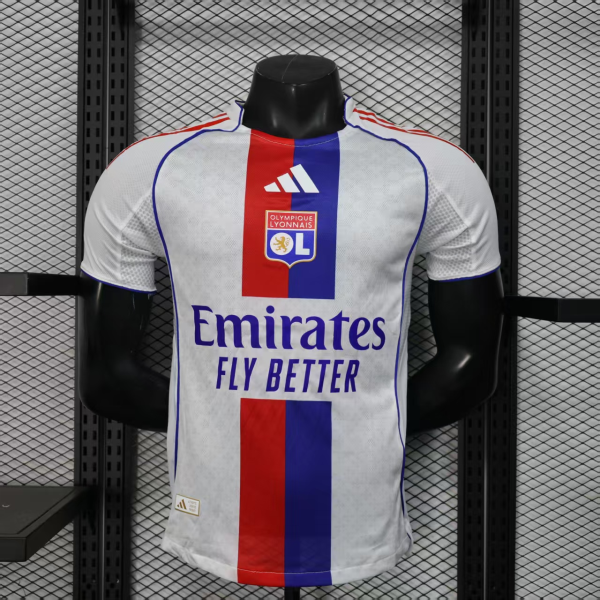 CAMISETA PRIMERA EQUIPACIÓN LYON 25/26 VERSIÓN JUGADOR