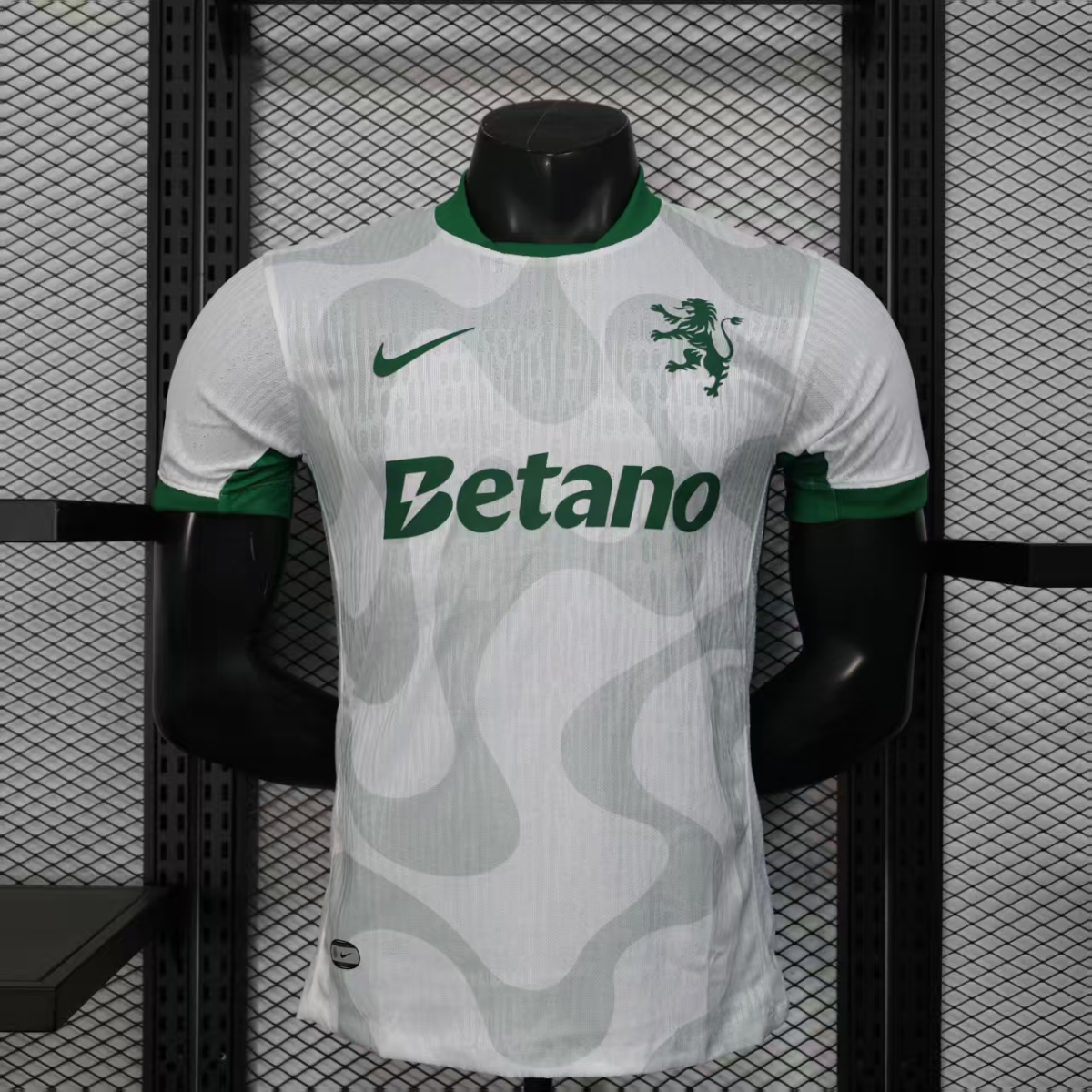 CAMISETA CUARTA EQUIPACIÓN SPORTING CP 25/26 VERSIÓN JUGADOR