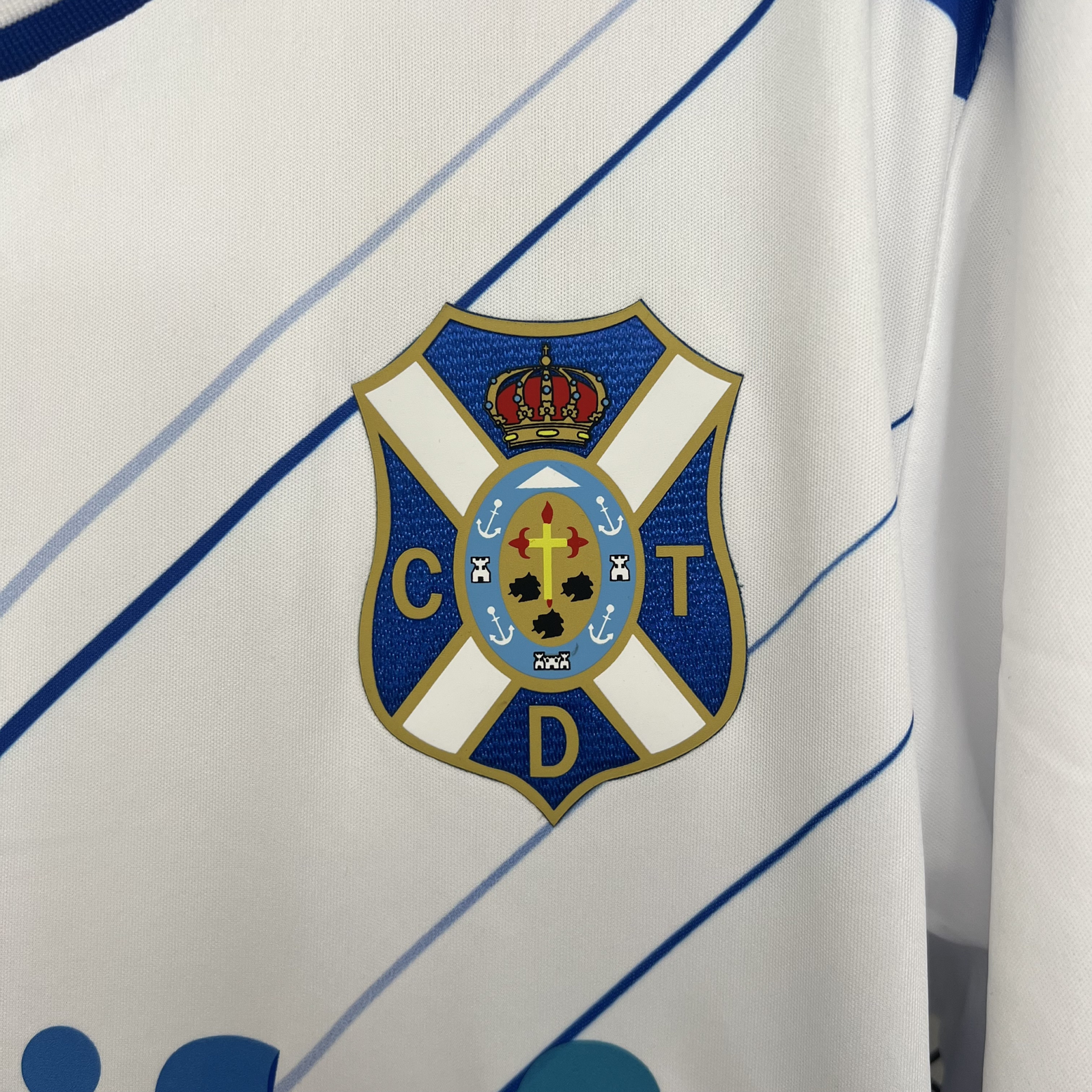 CAMISETA PRIMERA EQUIPACIÓN TENERIFE 25/26 VERSIÓN FAN - Imagen 4