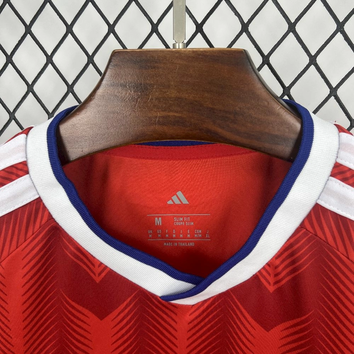 CAMISETA PRIMERA EQUIPACIÓN CHILE 2026 VERSIÓN FAN - Imagen 2