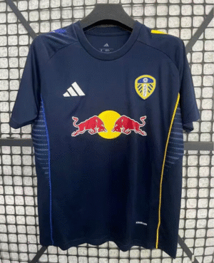 CAMISETA ENTRENAMIENTO LEEDS UNITED 25/26 VERSIÓN FAN
